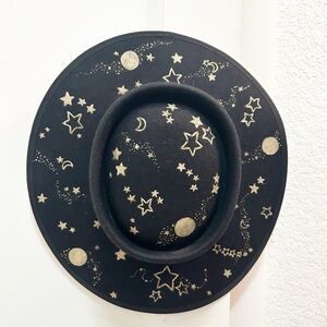 OLIVE & PIQUE Custom The Vida 💯 Wool Felt Wide Brimmed Hat in BLACK 3.5” Brim